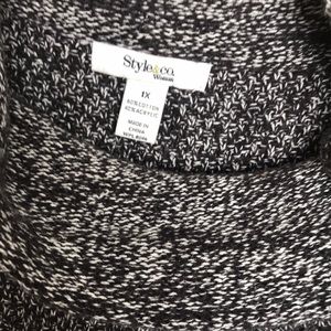 Women’s sweater tunic